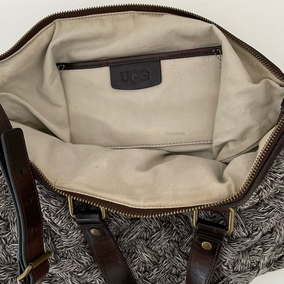 UGG Cable Knit 🧶 Satchel in Gray - Picture 8 of 12